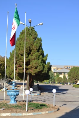 زیبا سازی محوطه مرکز