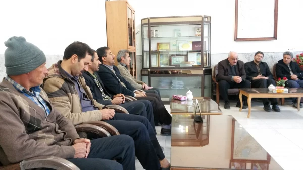 نواخته شدن زنگ انقلاب اسلامی