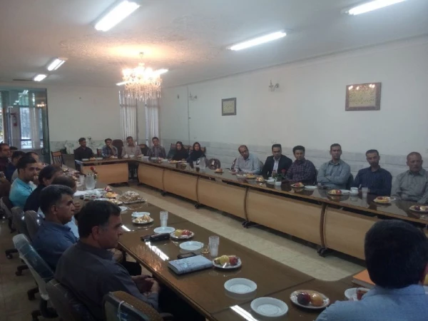 حضور مدال آوران جهانی و ملی و روسای هیت های ورزشی شهرستان نجف آباد