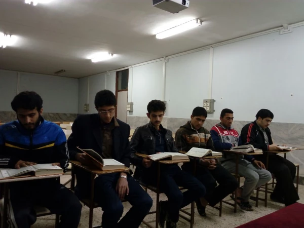 جلسه قرائت قرآن