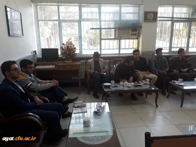 جلسه مدیر گروه جناب آقای یگانه با نمایندگان کلاسی واحد دانشگاهی شهید ایت نجف آباد
