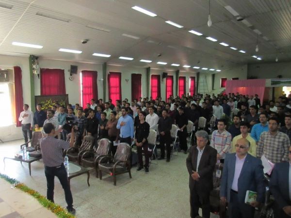جلسه توجیهی دانشجویان جدید الورد به مرکز شهید آیت نجف اباد