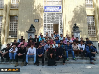 بازدیدجمعی از دانشجویان بهمراه کارشناس فرهنگی از کلیسای وانک