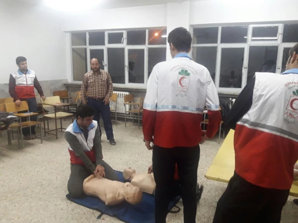 دوره امداد وکمک های اولیه