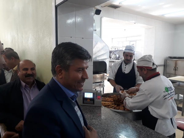 همراهی مسئولین با دانشجو معلمان در روز دانشجو