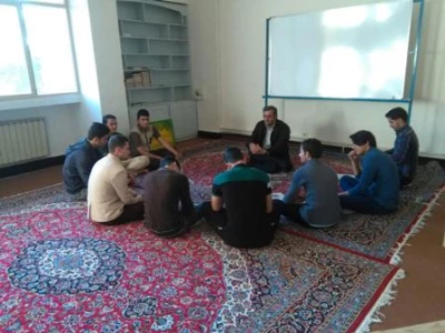 جلسه شورای نویسندگان وهیئت تحریریه نشریه ی دانشجویی