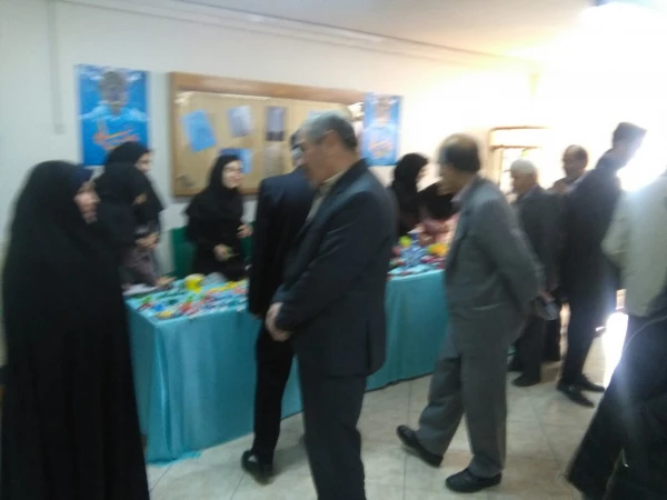 حضور اساتید وجمعی از پرسنل شهید آیت نجف آباد بمناسبت نکو داشت یکصدمین سالگرد تربیت معلم در مرکز شهید رجایی اصفهان