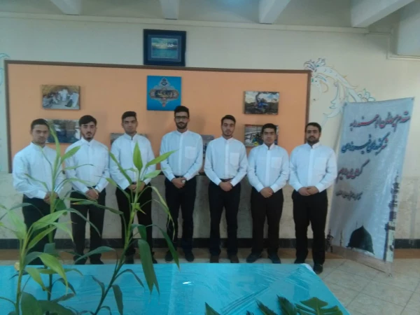 اجرای هم آوایی گروه دانشجو معلمان شهید آیت در مراسم یکصدمین سالگرد تربیت معلم