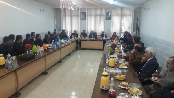 جلسه شورای اساتید مرکز شهید آیت نجف آباد