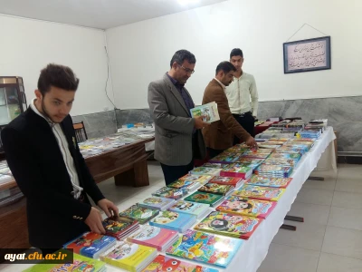 برگزاری نمایشگاه کتاب به مناسبت هفته سراهای دانشجویی