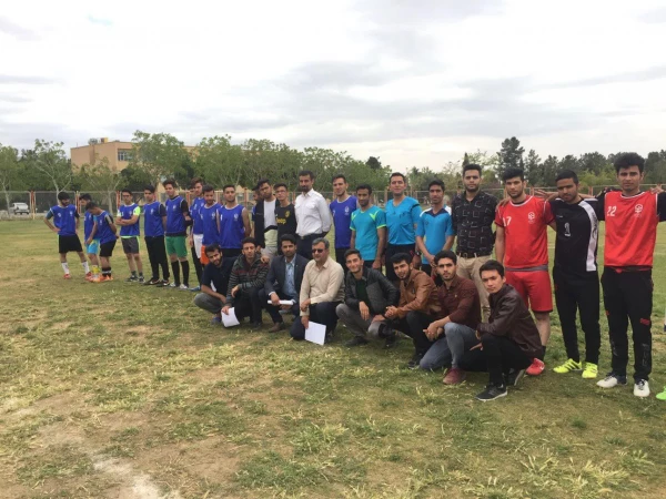 برگزاری مسابقات فوتبال چمنی دانشجو معلمان خوابگاهی بمناسبت هفته سراهای دانشجویی