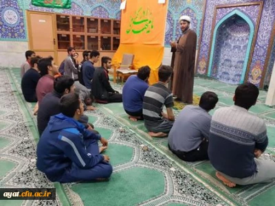 سخنرانی بین الصلاتین مغرب وعشاء حاج آقا رمضانی بمناسبت هفته سراهای دانشجویی