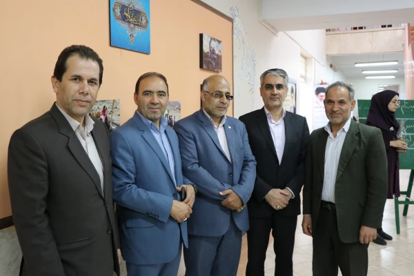 برگزاری هفته سرآمدی آموزش با همکاری ریاست وپرسنل آموزش