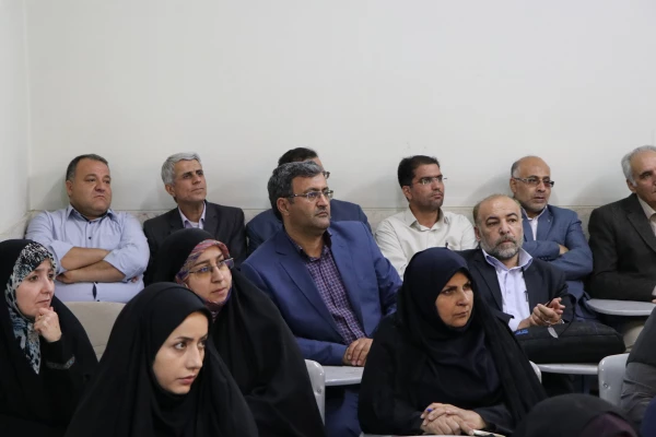 برگزاری هفته سرآمدی آموزش با همکاری ریاست وپرسنل آموزش