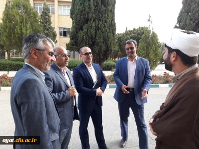 بازدید معاونت توسعه منابع وامور دانشجویی وکارشناس مسئول حراست بهمراه شورای صنفی پردیس شهید باهنر اصفهان