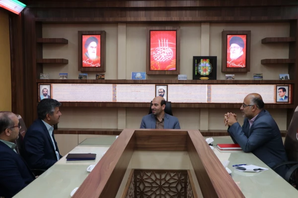 دیدار مدیریت استانی دانشکاه فرهنگیان اصفهان با نماینده مردم نجف آباد در مجلس شورای اسلامی