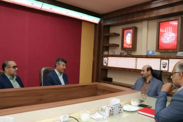 دیدار مدیریت استانی دانشکاه فرهنگیان اصفهان با نماینده مردم نجف آباد در مجلس شورای اسلامی