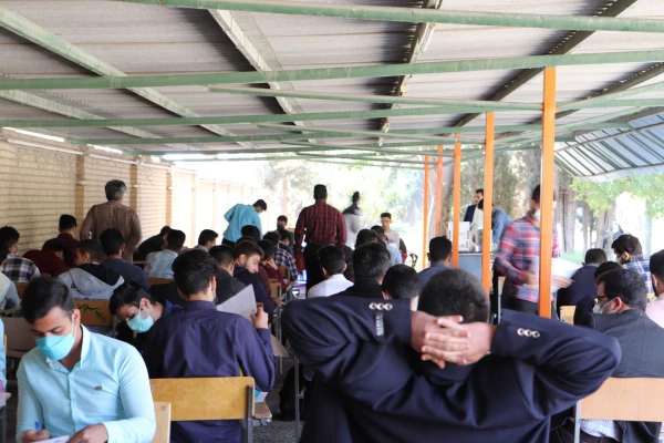 ثبت نام ورودی های جدید 1400 مرکز شهید آیت نجف آباد 3