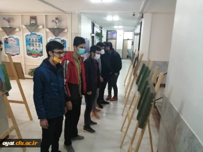 نمایشگاه نقاشی شهدا با عنوان به وقت حاج قاسم در ساختمان آموزش مرکز شهید آیت نجف آباد