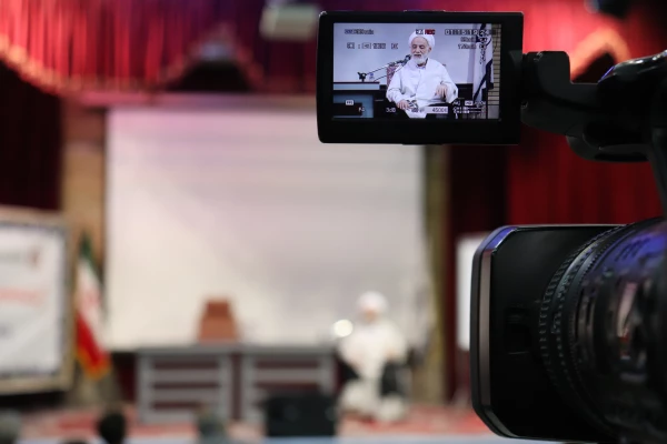 دیدار حجت الاسلام و المسلمین قرائتی با دانشجو معلمان 3