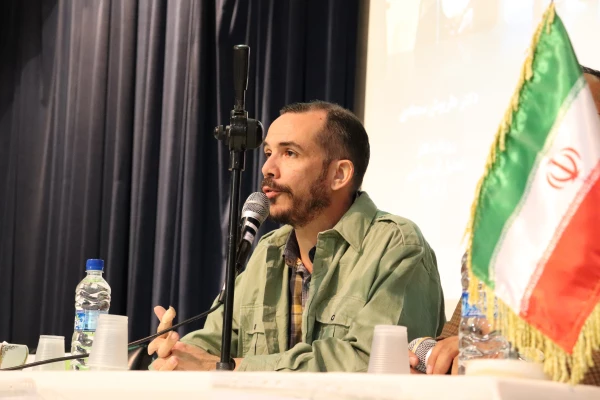 روایت استقلال و عدم وابستگی  7