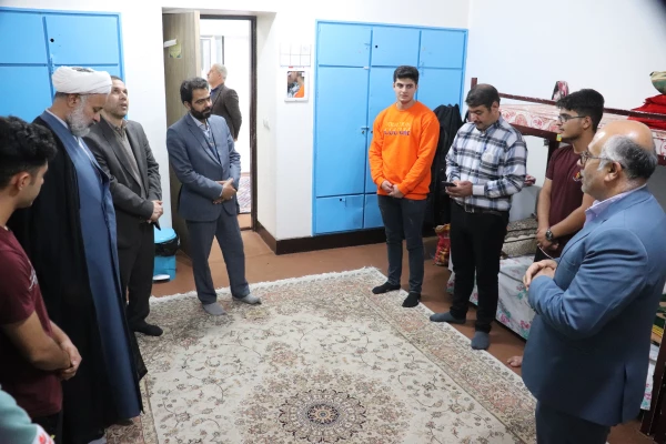 بازدید میدانی نماینده ولی فقیه در دانشگاه فرهنگیان و معاون هماهنگ کننده ی دانشگاه های فرهنگیان جناب اقای دکتر کاشفی و مشاور رییس پردیس های استان اصفهان جناب آقای شکیبا فر 9