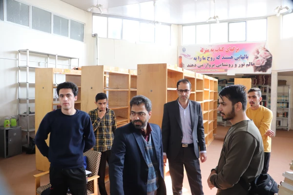 بازدید میدانی جناب آقای شکیبافر رییس محترم اداره سنجش صلاحیت های حرفه ای دانشگاه فرهنگیان استان اصفهان  9