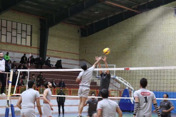 برگزاری اختتامیه و بازی های رده بندی و فینال مسابقات والیبال  13