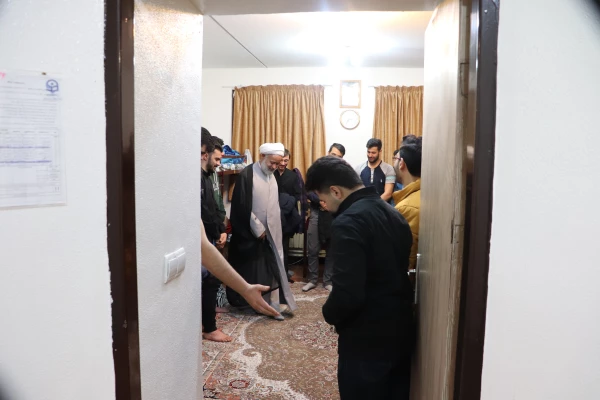 بازدید میدانی جناب آقای حجت الاسلام و المسلمین دکتر حمزه از مرکز  10