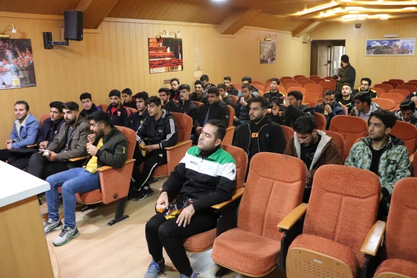 بازدید تخصصی  از ورزشگاه فولادشهر تیم لیگ برتری ذوب آهن  7