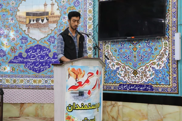 همکاری دانشجویان مرکز با دفتر امام جمعه شهرستان نجف آباد در روز بصیرت و میثاق امت با ولایت  4