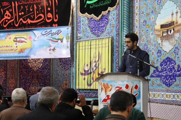 همکاری دانشجویان مرکز با دفتر امام جمعه شهرستان نجف آباد در روز بصیرت و میثاق امت با ولایت  9