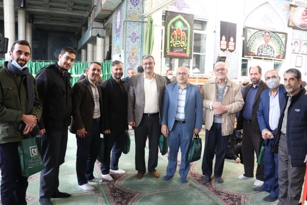 همکاری دانشجویان مرکز با دفتر امام جمعه شهرستان نجف آباد در روز بصیرت و میثاق امت با ولایت  13