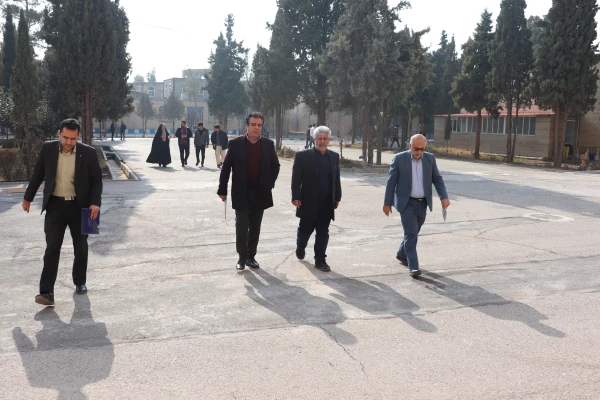 بازدید مسئولین کشوری از مرکز  8