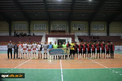 دیدار دوستانه فوتسال بین دو تیم منتخب دانشجومعلمان مرکز و اداره آموزش و پرورش شهرستان نجف آباد 