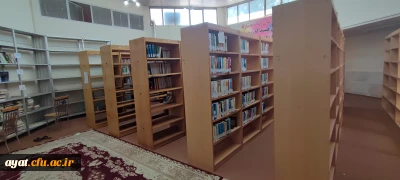آغاز به کار کتابخانه مرکز شهید آیت با بیش از 7000جلد کتاب و ثبت کتاب های جدید روزانه