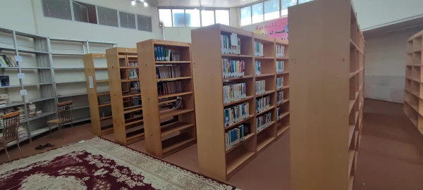آغاز به کار کتابخانه مرکز شهید آیت با بیش از 7000جلد کتاب و ثبت کتاب های جدید روزانه 3