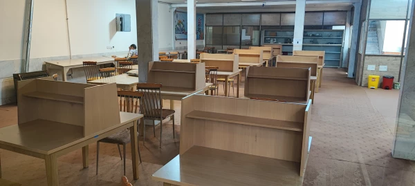 آغاز به کار کتابخانه مرکز شهید آیت با بیش از 7000جلد کتاب و ثبت کتاب های جدید روزانه 6