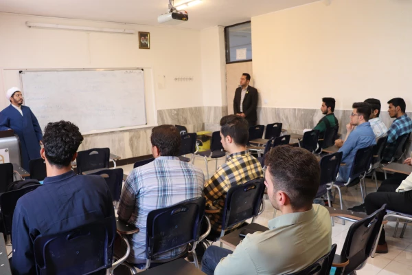 برگزاری دوره آموزشی تربیتی معراج ( اقامه نماز ) 2