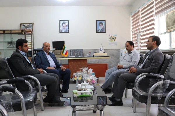 دیدار شهردار منطقه 5 نجف آباد ( امیرآباد) جناب آقای دکتر آخوندی و ریاست محترم مرکز جناب آقای دکتر کلانی  2