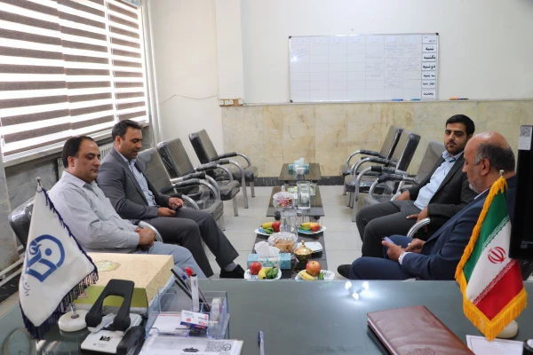 دیدار شهردار منطقه 5 نجف آباد ( امیرآباد) جناب آقای دکتر آخوندی و ریاست محترم مرکز جناب آقای دکتر کلانی  3