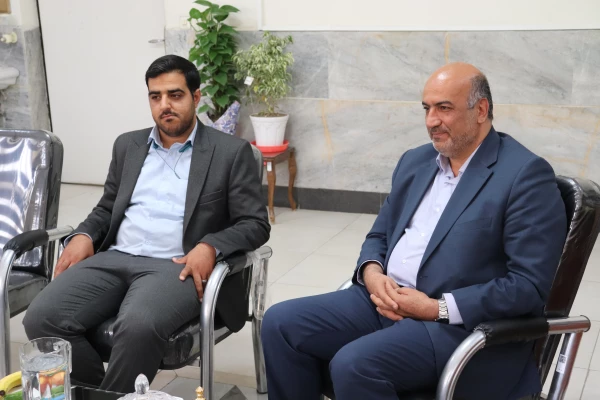 دیدار شهردار منطقه 5 نجف آباد ( امیرآباد) جناب آقای دکتر آخوندی و ریاست محترم مرکز جناب آقای دکتر کلانی  5