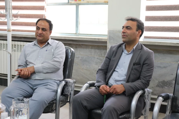 دیدار شهردار منطقه 5 نجف آباد ( امیرآباد) جناب آقای دکتر آخوندی و ریاست محترم مرکز جناب آقای دکتر کلانی  6