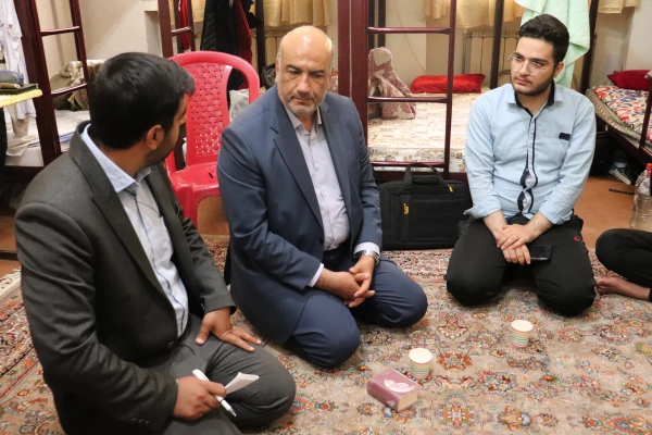 بازدید میدانی ریاست محترم مرکز جناب آقای دکتر کلانی و حراست محترم مرکز جناب آقای حسین خانی از خوابگاه ها 7