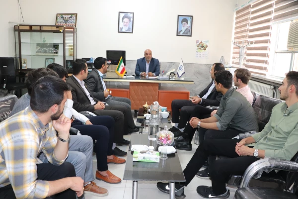 جلسه شورای صنفی و رفاهی مرکز با ریاست محترم مرکز  8