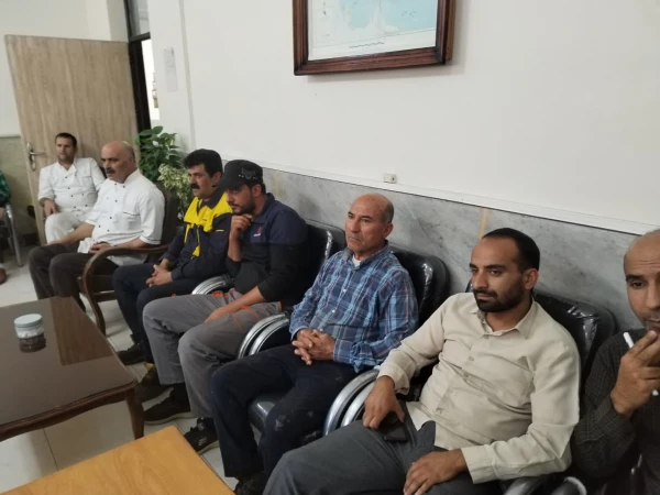 دومین جلسه کارکنان دانشگاه شهید آیت  با ریاست  5