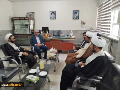 نماز جماعت 

اولین نشست صمیمانه ائمه جماعات دانشگاه با ریاست محترم مرکز 