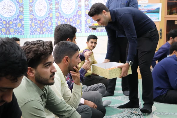 جشن گرامیداشت ولادت پیامبر اکرم (ص) و امام صادق (ع) 8