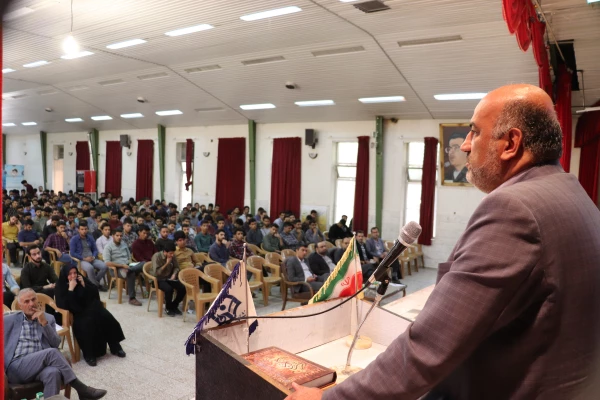 جلسه توجیهی کارورزان دانشگاه فرهنگیان مرکز شهید آیت نجف آباد مهرماه 1402 11