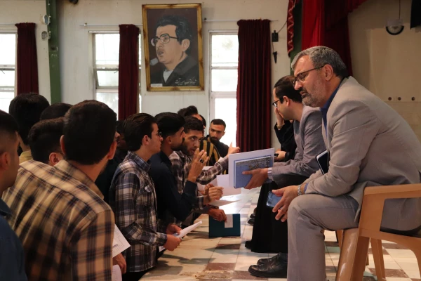 جلسه توجیهی کارورزان دانشگاه فرهنگیان مرکز شهید آیت نجف آباد مهرماه 1402 13